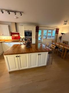 Hillhouse - Hythe - 9