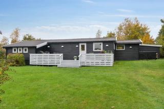 Cozy Holiday Home With Sauna And Hot Tub - 9