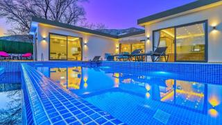 Bezirgan 2 bedroom secluded villa with private pool hot tub - 0