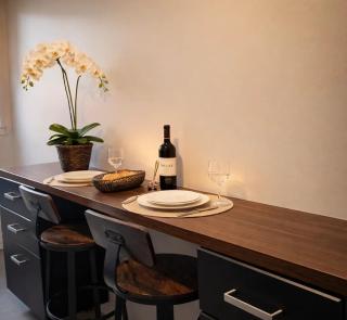 Central Paris - Executive apartment with lift for 8 - 4