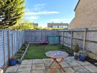 Cosy Family Home Quiet Street Off Road Parking - 3
