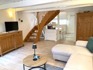 Kapitänswohnung- Charmant wohnen in der Altstadt zentral & gemütlich mit Parkplatz! - 5