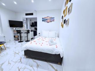 Ô Sacrée Détente de Reims -Spa privatif - Proche de la gare & centre ville - Reims - 4