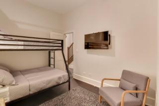 Hello Again, Chicago! - 5