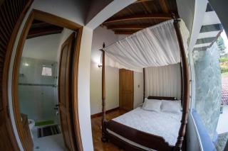 Villa Campestre en El Poblado vía Las Palmas - 1