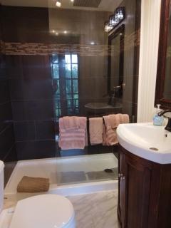 Wishing Star Townhouse on Spring Street - 6