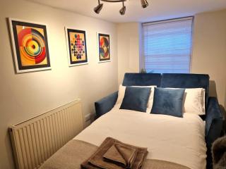 The Snug - Cheltenham 5 Mins from Town Centre - 7