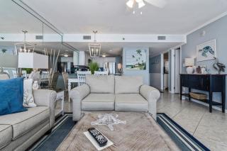 One Seagrove Place 0902 - 6