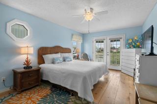 Sunset Daze by Youngs Suncoast - 7