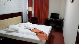 Hotel ZEN-Aeroport - 9
