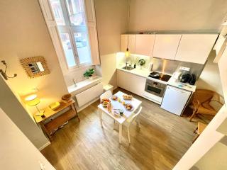 " Loft Languedoc " Mezzanine - Carmes - Wi-Fi - 8