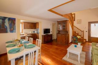 Cottage with beautiful lake view - 3