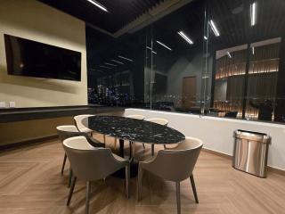 Balconied Peaceful Apt in High-rise with Amenities - 3