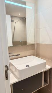 Almadies Luxury - F2 with Pool and Gym - Residence Siki - 1