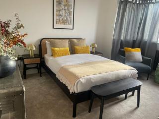 Cozy Organic Tea House in Central Ipswich near Waterfront, University and Hospital - 3