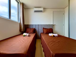 Aptos com 2 Quartos Piscina Churrasqueira Wi-Fi Ar Condicionado Vaga de Garagem a 750m Praia Ideal para Famílias ou Amigos Reserve Agora - 2