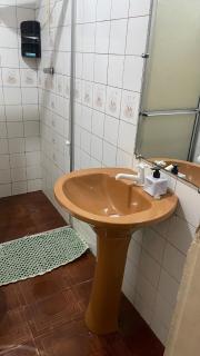 Kitnet completa próximo ao centro de Foz - 4