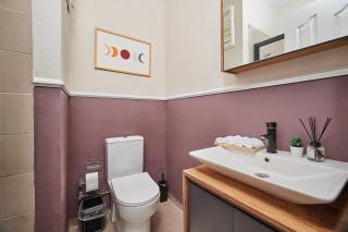 Modern 2BR in Nisantasi Area Balconies & AC - 1