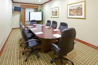 Holiday Inn Express & Suites Fort Worth - Fossil Creek by IHG - 7