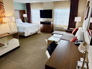Staybridge Suites Great Falls by IHG - 9