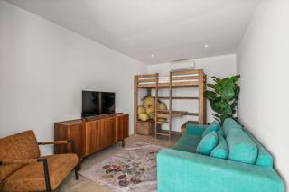 The Admiral - The Villa - 8