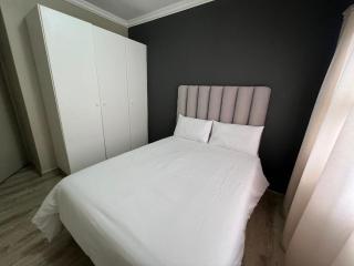 Spacious Midrand 3 Bedroom Near Gallagher, MOA & Gautrain - 5