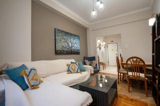 Steps from the Heart of Zografou- 3 Guests by ΜΡS - 4