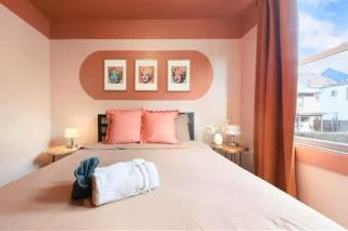 Charming 2BR Retreat Fire Pit & Near Downtown - 7