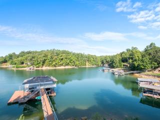 Sweet Retreat - Great Views Of The Lake! - 7