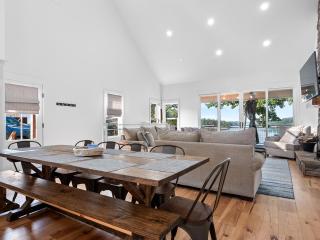Sweet Retreat - Great Views Of The Lake! - 2