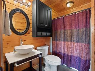 Captain's Quarters - 2