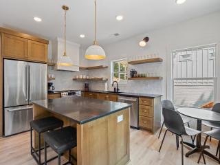 Cabin At Eagle Cove - 1