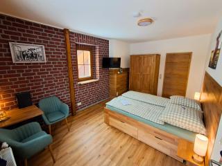 Pension Kronenburghof - 2