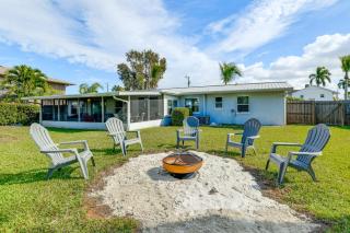 Snead Island Getaway! Steps to Bay and Emerson Point - 0