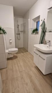 LogIn Apartments - 5