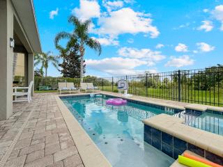 Luxury 5BR Villa, Pool Spa, 15min Disney - 5
