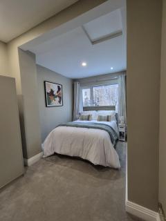 Luxurious mews in central location - 8