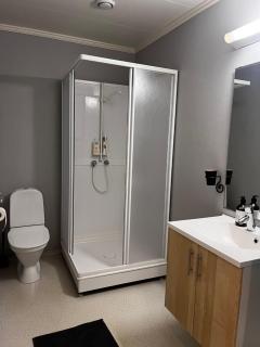 Liten kjellerleilighet i rolig boligfelt - 5