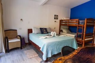 Beachfront Studio, Private Balcony with Ocean View - 2