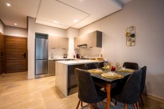 L'Amber 1 chambre - 5 min de l'Aéroport- Piscine - 8