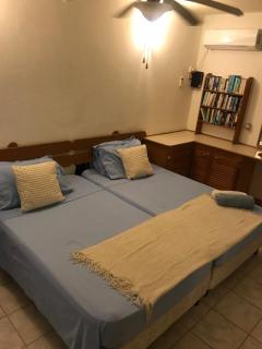 Cosy apartment with pool and garden view - Saint James - 2