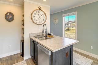 Walk to Marina Waterfront South Holston Lake Home - 5