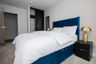 Luxury City Condo-Terrace - Gym - Parking - Central Manchester - 4