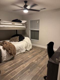 Charming 3bed 2bath Palmetto Pool Home - 7