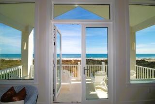 8242 Breakers Blvd, home - 7