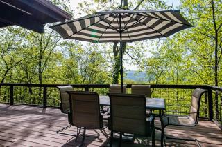 NEW! Montview Chalet - Hot Tub, Sauna, EV, Views - 7