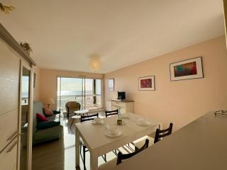 Appartement 2 chambres spacieux avec parking privé, pour 6 personnes face à la mer - FR-1-323-333 - 1
