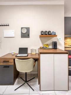 Misfits Suites 3 - By Solea Holiday Homes - 8