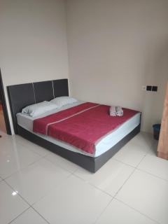 CeeJay Suites - 4