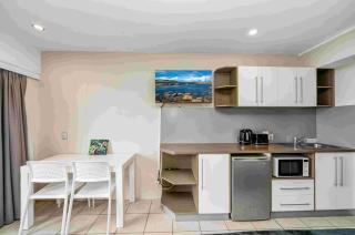 Aquarius on the Beach - Ocean Views Apartment 604 - 3